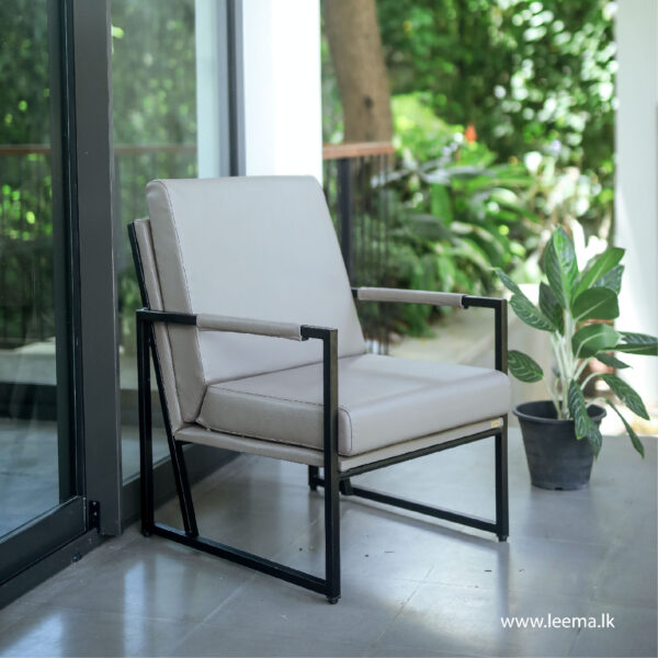 LEEMA MODERN CHAIR